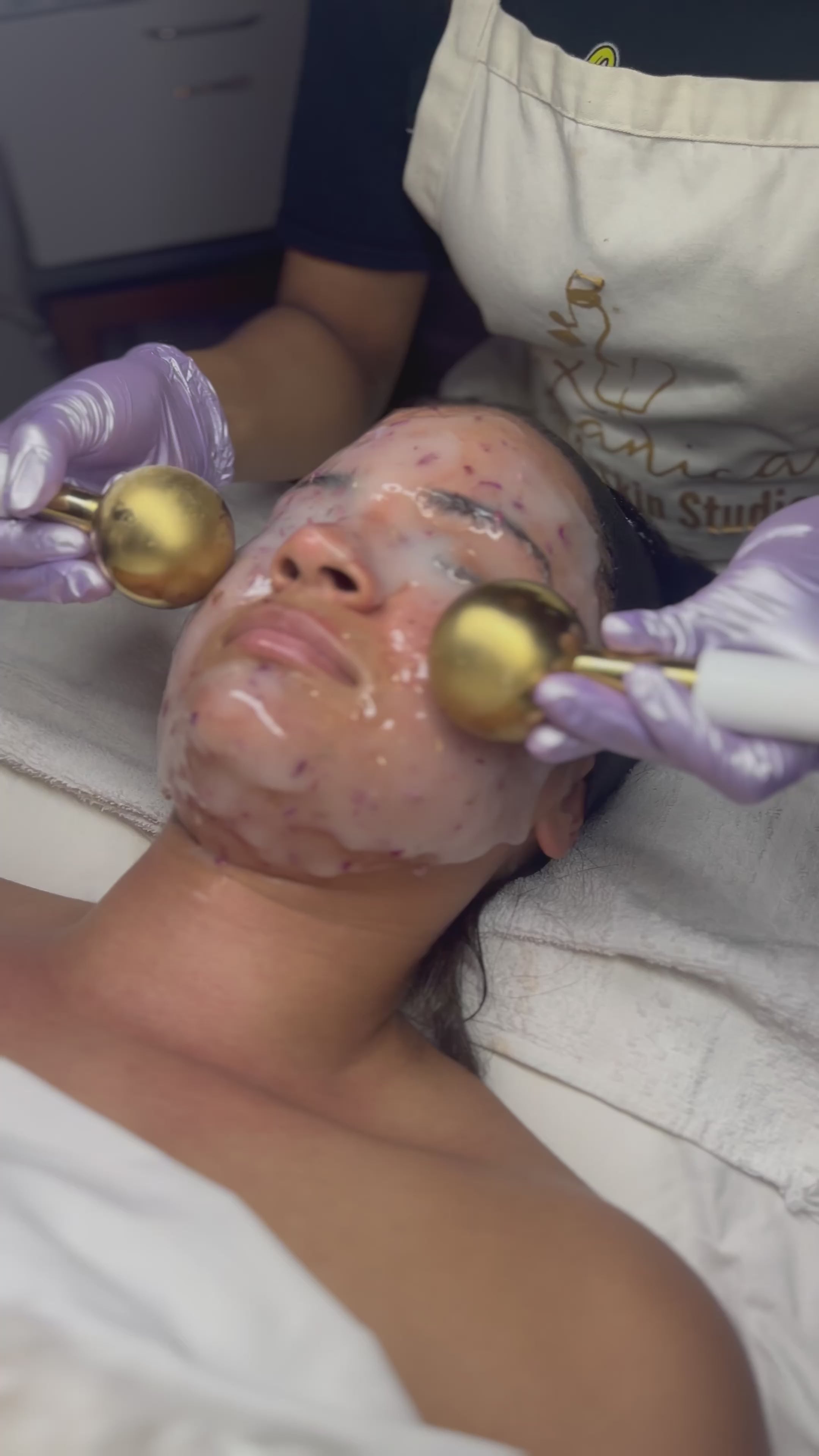 Load video: Bridal Facial New Orleans